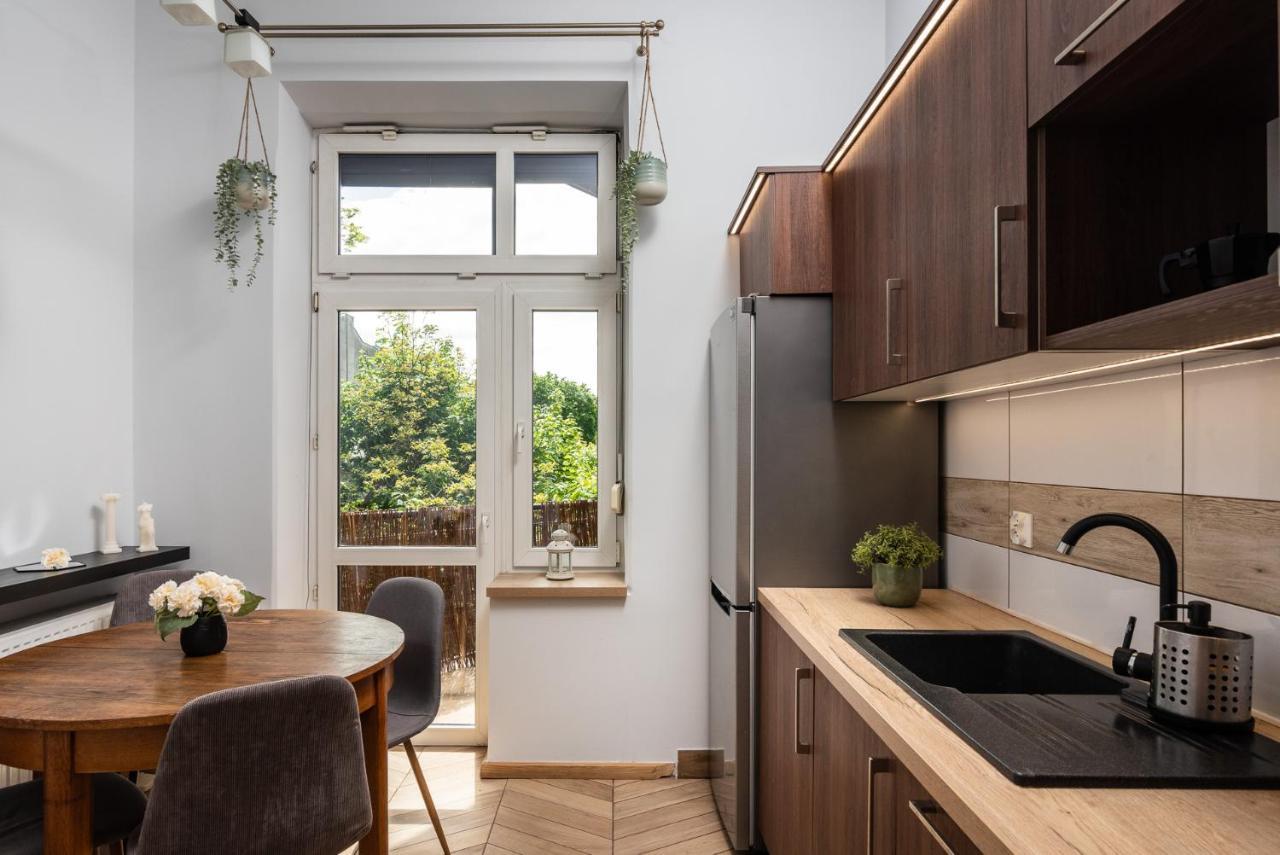 Classy Old Town Apartment - By Upstairs Krakow Ngoại thất bức ảnh