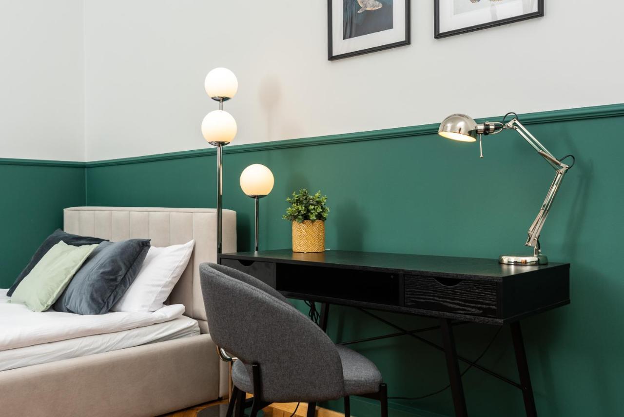 Classy Old Town Apartment - By Upstairs Krakow Ngoại thất bức ảnh